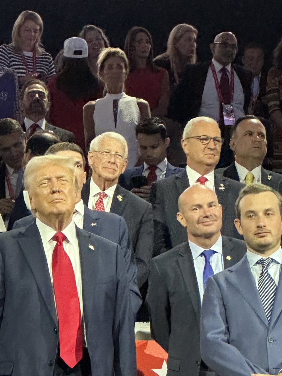 Me trying to imagine having hair like Donald Trump.