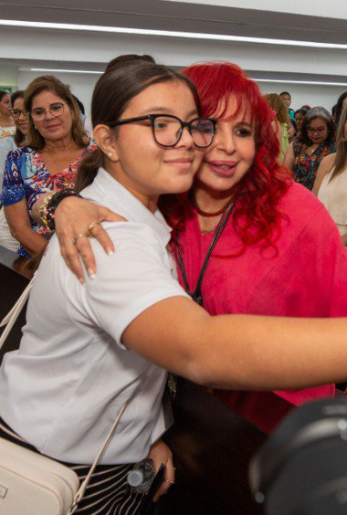 LaydaSansores's tweet photo. Ustedes, mis niños, son lo mejor de la nueva milpa que estamos construyendo entre todos, el maíz fresco que nos hace pensar que sí hay futuro.

Los escucho con mucha atención en esta Sesión de Instalación de la XXII Legislatura Infantil del @LegislaturaCamp y me emociono porque son muy generosos, su energía me llena el alma.

Las vida los escogió con un destino que sé que será muy luminoso, me encanta estar con mis niños diputados, a quienes llevo siempre en el corazón. Su tía Layda los quiere mucho!