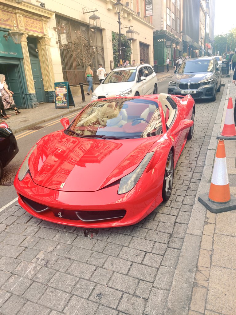 AppTris's tweet photo. Friday is anybody can drive day 😂 https://t.co/Wh6e3f0HRg