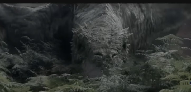 Lili_Varga's tweet photo. Did anyone else notice in #HoTD 2x4 that Cole is cutting down the trees, so Vhagar could hide? #HouseOfTheDragon https://t.co/zIkLSGNHPo