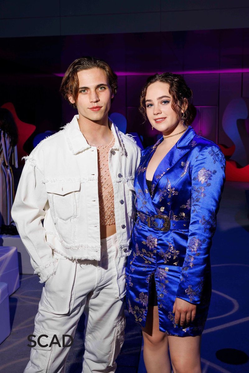 favswiftd's tweet photo. namoram ou não? uma thread pra vc entender e tirar as próprias conclusões sobre o relacionamento de mary mouser e tanner buchanan https://t.co/GtvXy16Y0F