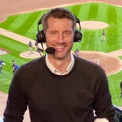 ESPN1000's tweet photo. Let's open up the Gateway to the Booth brought to you by the City of Countryside!
Submit your questions for @C1McKnight using #ASKConnor
Connor will answer the best question in the broadcast! https://t.co/o6Mc684nxT