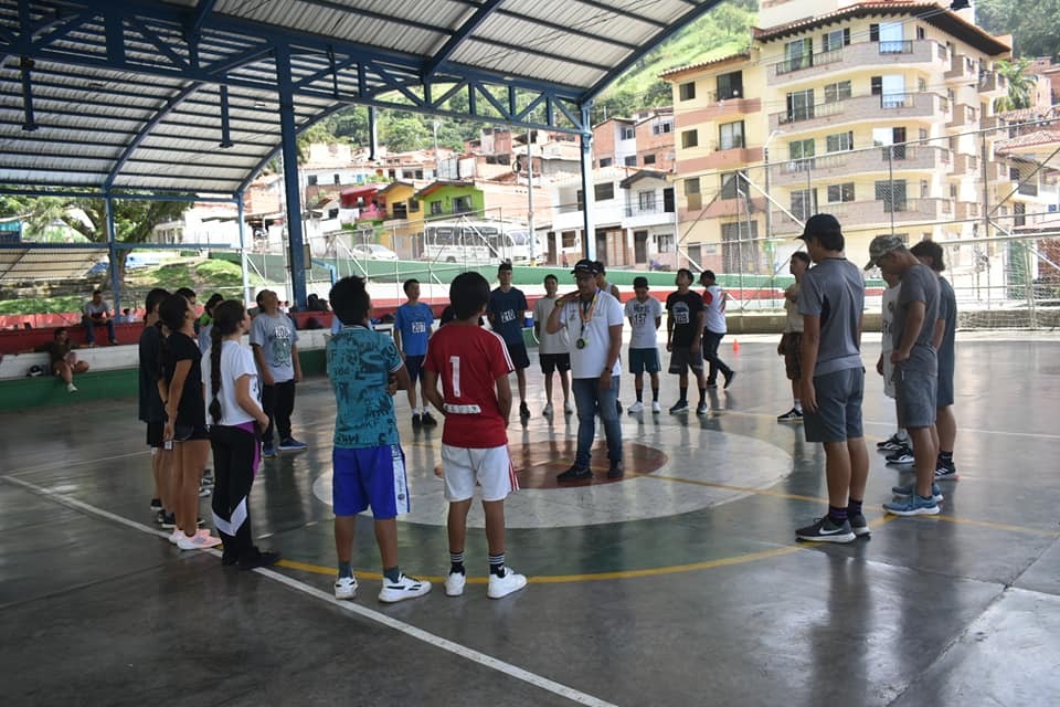 LCiclismoAnt's tweet photo. 🚴‍♂️ La Liga de Ciclismo de Antioquia pedalea hacia el futuro del ciclismo en nuestro departamento. Estamos comprometidos con el desarrollo de nuevos talentos y el fomento de este apasionante deporte 
Actualmente, estamos explorando las subregiones en busca de los futuros campeones https://t.co/7rkEyvvQOw