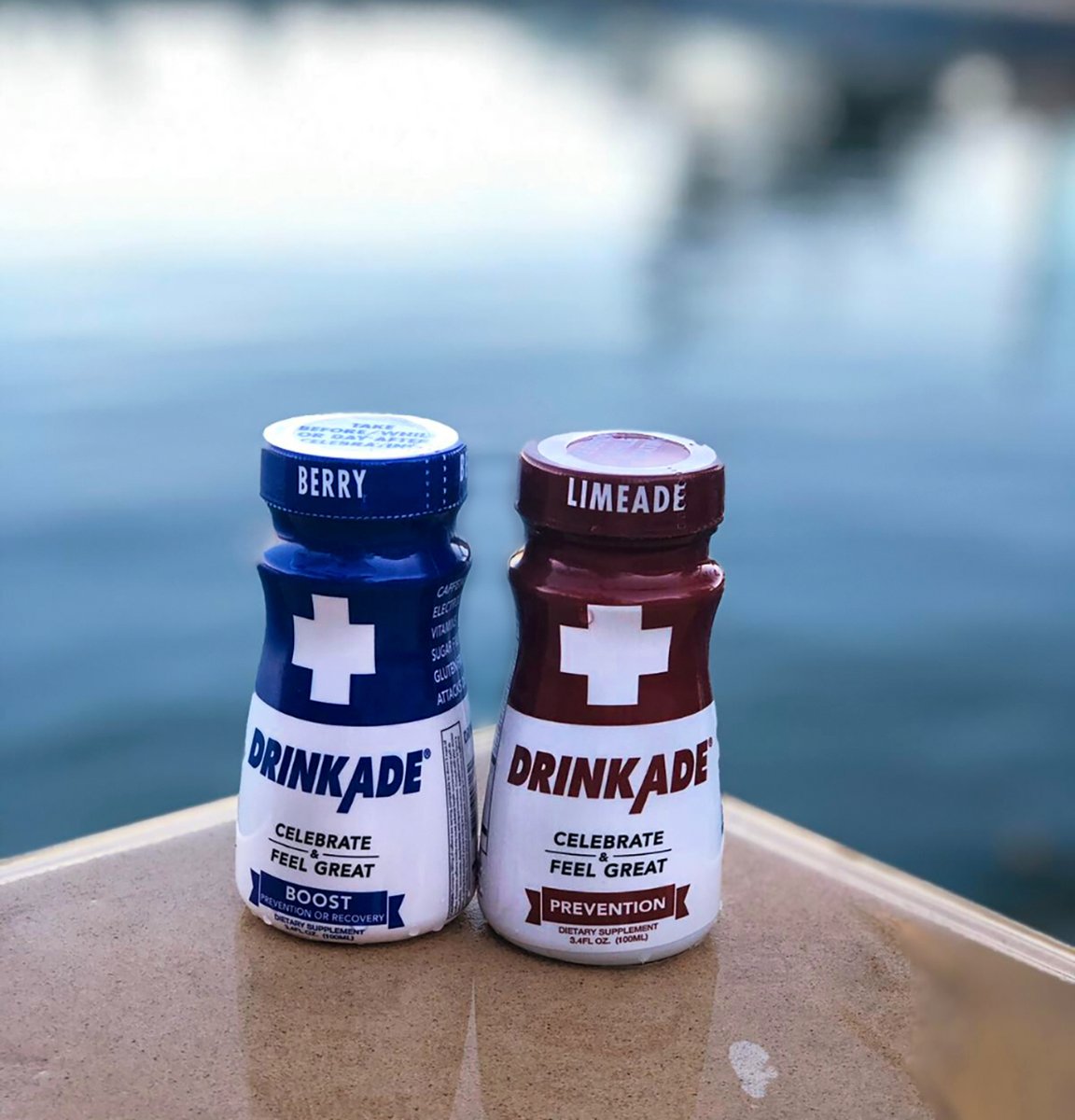 AdrienneMaloof's tweet photo. Poolside essentials for the weekend! What are your plans for the summer? 😊 @drnkadeofficial is perfect for staying hydrated and is packed with vitamins. 🌊🥤 #StayRefreshed #FeelGreat #ad #coown https://t.co/zVbNRljSHN