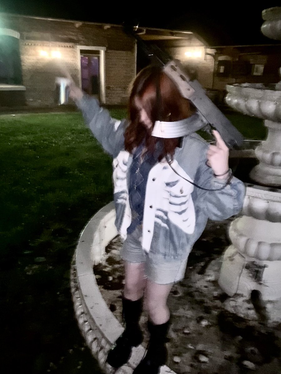 lati ☠︎ tweet media