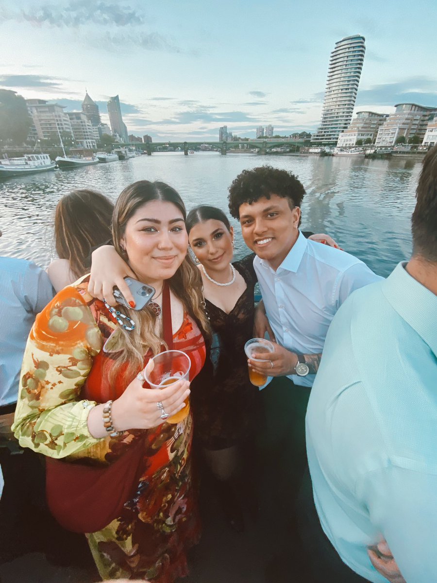 Sudenaz Top tweet media