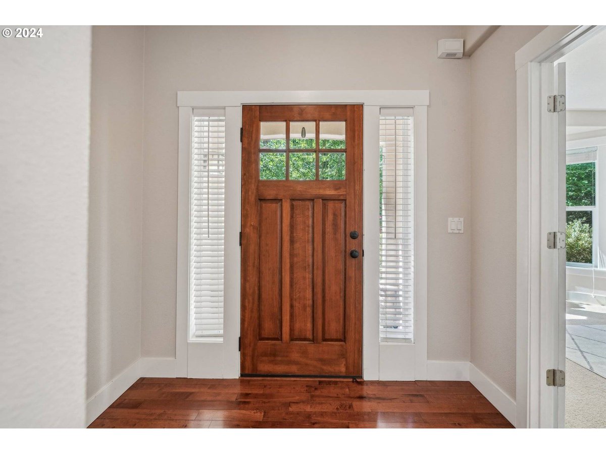 daniela_sardo's tweet photo. OPEN Sunday 7/21 @ 12:00-2PM 
Listing Address: 17347 AUBIN ST, Sandy, OR 97055
Listing Price: $599,995
Schedule a showing and request more information here: https://t.co/Z5LlBqGdYr https://t.co/6Mv6XLdHY1