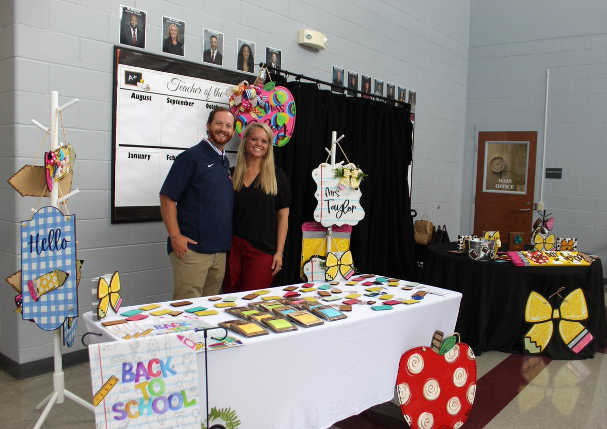 DCSeNews's tweet photo. New Teacher Academy Kickoff 2024: Thank you, community stakeholders, for being such a big part of this day. You showed up and showed out for our new teachers! New teachers, we welcome you to #TeamDCS! You are going to love it here! https://t.co/zEtkqaoLCP