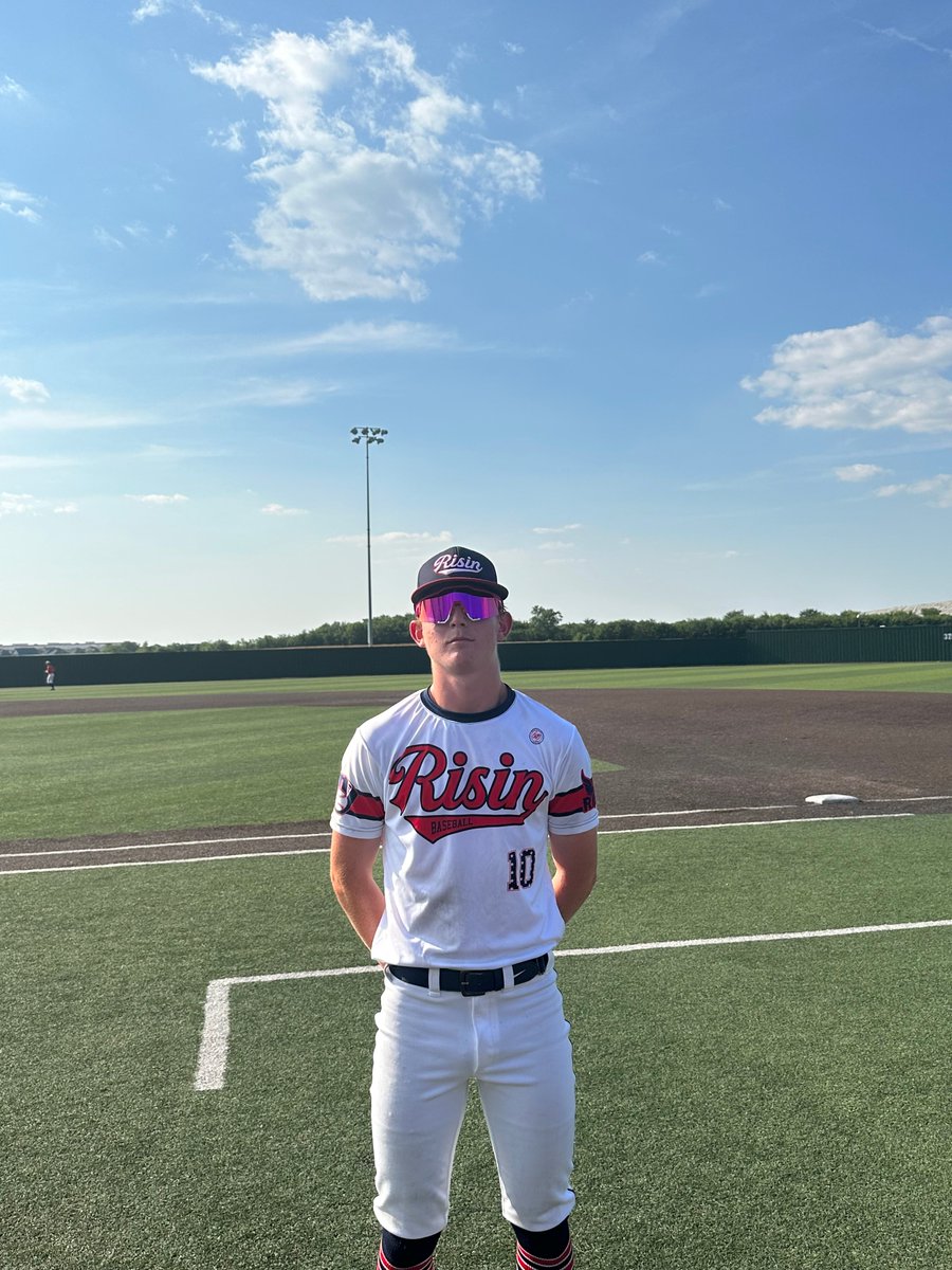 ✭Five Tool Texas✭ (@fivetooltexas) on Twitter photo #FiveToolWS F: <a href="/RisinBaseball/">Risin Baseball</a> Stanley 7, Duran Baseball 15U National 5
PoG: <a href="/jhodge10_/">Jefferson Hodge</a> 1-2, Go-Ahead 3B, 2 BB, 2 RBI, 2R
Notables: Krew Crites 3-3, 3B, 3 RBI, R
Jackson Mays 3 IP, R, BB #FiveToolWS F: <a href="/RisinBaseball/">Risin Baseball</a> Stanley 7, Duran Baseball 15U National 5
PoG: <a href="/jhodge10_/">Jefferson Hodge</a> 1-2, Go-Ahead 3B, 2 BB, 2 RBI, 2R
Notables: Krew Crites 3-3, 3B, 3 RBI, R
Jackson Mays 3 IP, R, BB