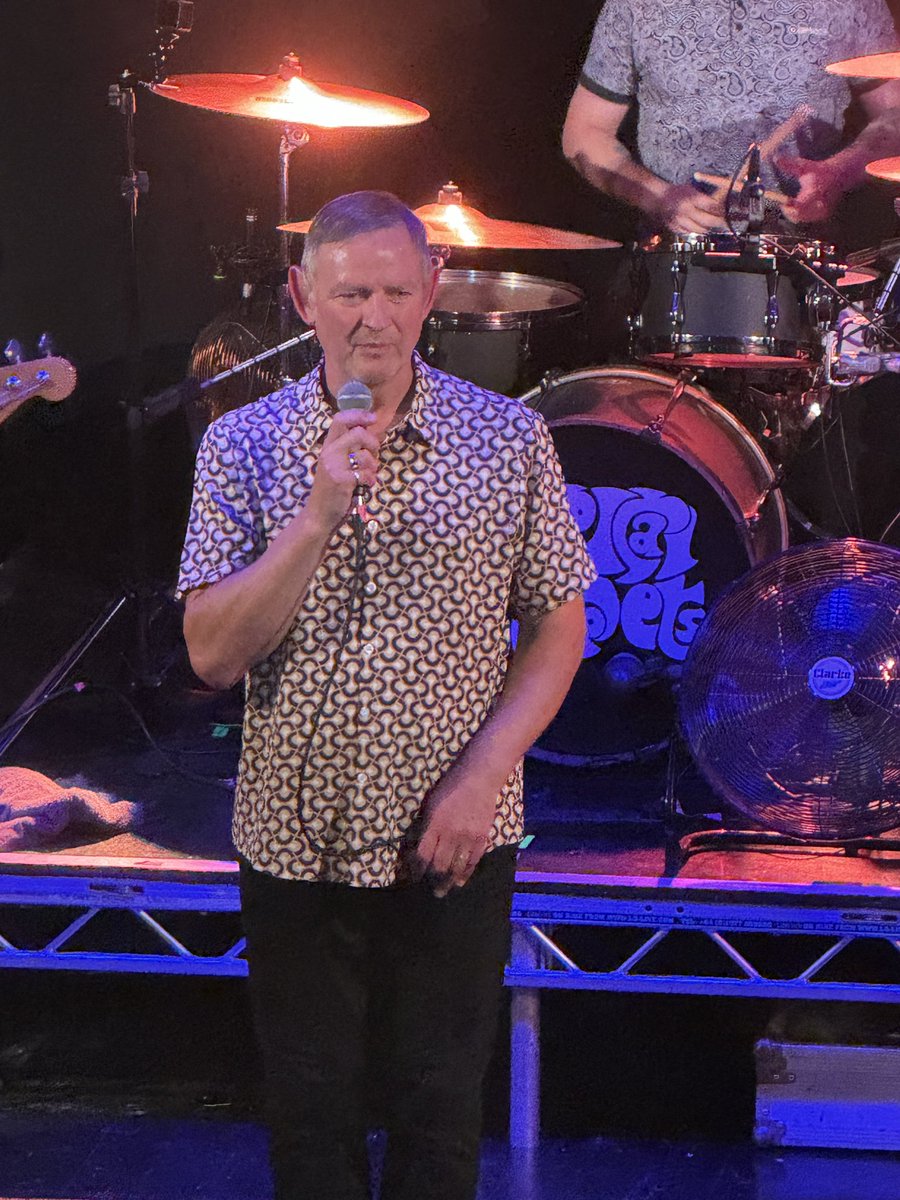 Floydian71's tweet photo. Legendary performance by @inspiralsband tonight at @thepicturedrome @StephenEHolt @therealboon https://t.co/RDeNrNHr90