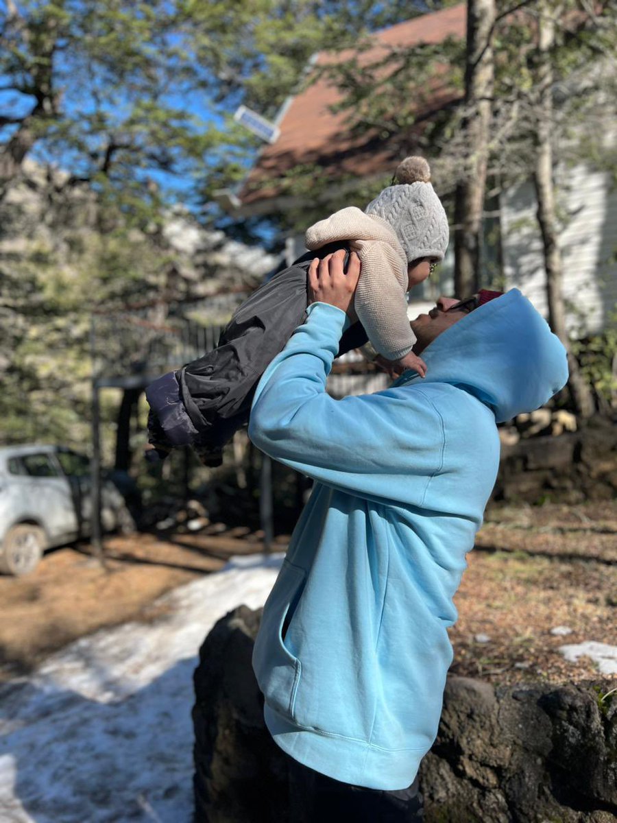 LizanaJavier23's tweet photo. En el mejor momento de mi vida 💙💚👶🏻 https://t.co/MN1FkMDBMS