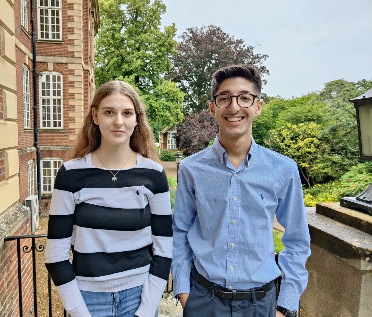 Raff Lab (@jrafflab) on Twitter photo <a href="/JordanRaff/">Jordan Raff</a> Lab is excited to welcome Kady from <a href="/marnoldschool/">MatthewArnold School</a> for 1 week & Rowan from the <a href="/Cambridge_Uni/">Cambridge University</a> <a href="/Dunn_School/">Dunn_School (now @DunnSchool.bsky.social)</a> <a href="/UniofOxford/">University of Oxford</a> for two months of summer work experience! They'll explore Centrosome biology in fly embryos using live cell imaging, cloning & protein biochemistry. <a href="/JordanRaff/">Jordan Raff</a> Lab is excited to welcome Kady from <a href="/marnoldschool/">MatthewArnold School</a> for 1 week & Rowan from the <a href="/Cambridge_Uni/">Cambridge University</a> <a href="/Dunn_School/">Dunn_School (now @DunnSchool.bsky.social)</a> <a href="/UniofOxford/">University of Oxford</a> for two months of summer work experience! They'll explore Centrosome biology in fly embryos using live cell imaging, cloning & protein biochemistry.
