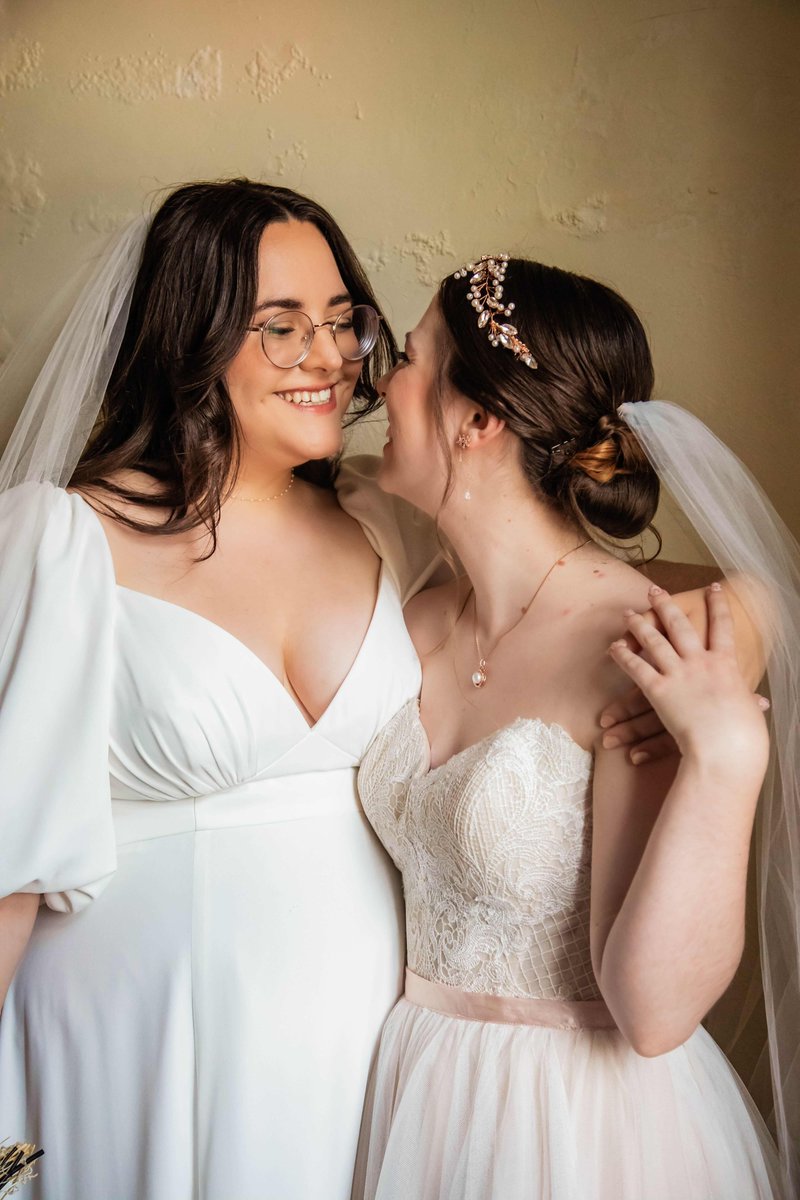 floraltohru's tweet photo. anyway @miss_coverly and I are MARRIED! 👰💒💝💐 https://t.co/Ql2w5AcqGC