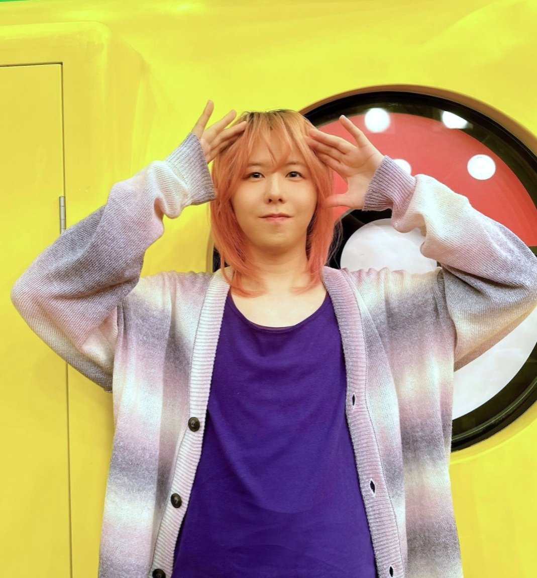 0422Cchi's tweet photo. ついにやっちまいました…
推しとおんなじ服、
買っちまいました🤣🤣
プチプラしか買えないけど、
すこーしは近づけたよーな?
さ、いつ着よっかな😁
#大森元貴
#藤澤涼架
#ZOZOTOWN
#theyon
#confirm
#肩組ませてみました
#どっちも細身なんだが? https://t.co/jAXpLYYEXL