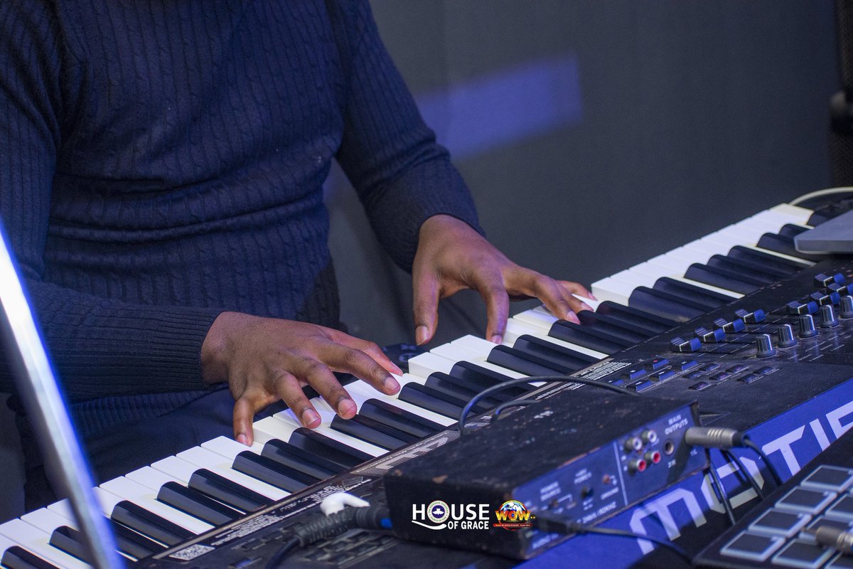 rccghogchurch's tweet photo. A day filled with songs, prayers, and miracles! Wonder of Worship, Day 2!
#WOW6
#WorshipWithExpectation https://t.co/Q7s1fMTft4