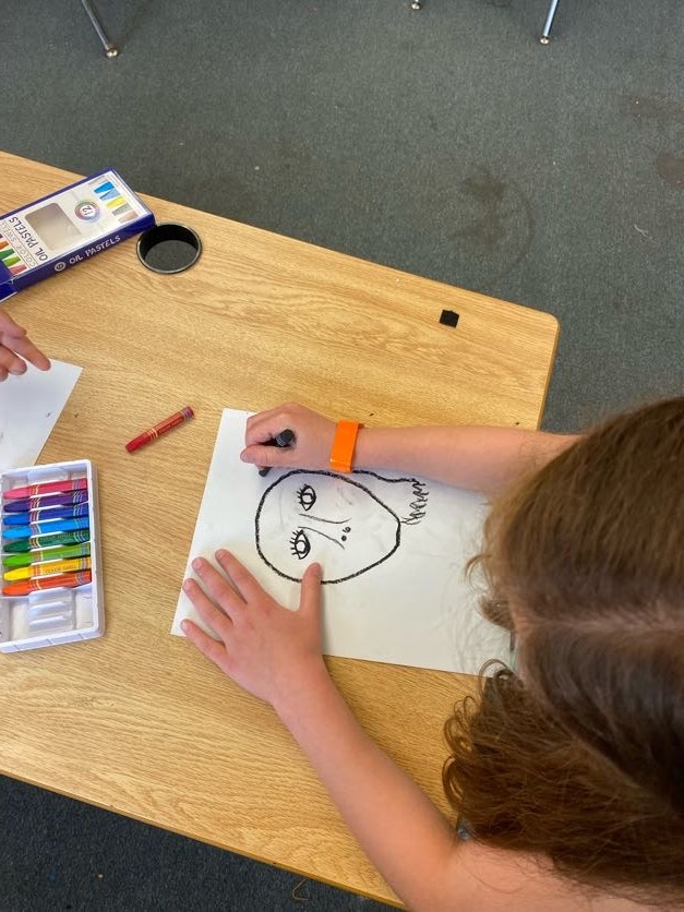 KidscareGCSD's tweet image. Happy Friday! So many great things happening at camp today. More archery, outdoor play, oil pastel portraits, walking rainbow and skittle experiments, and just being silly! 😃 #back2thefuture @GreeceCentral