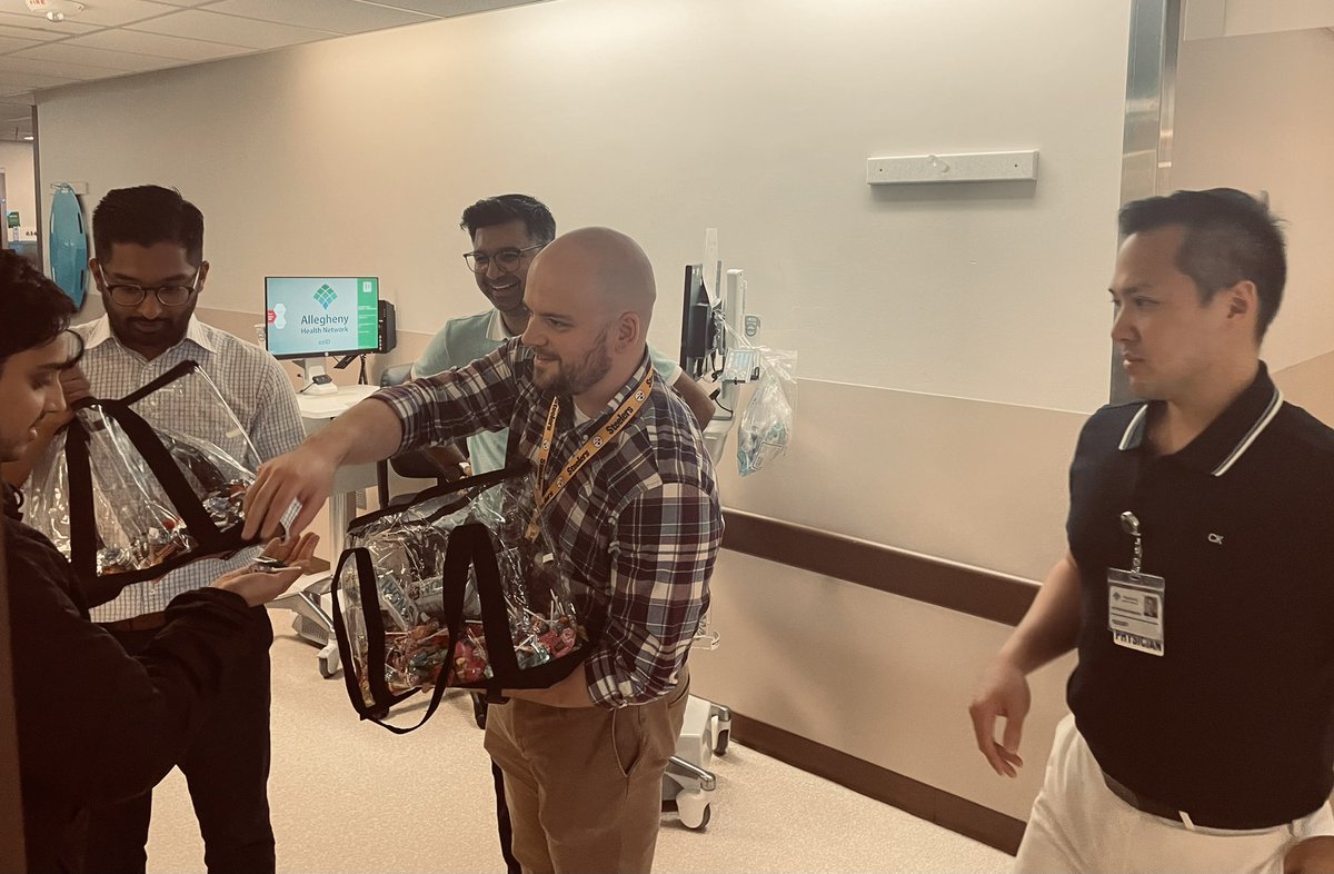 All systems were go today <a href="/AHNIMres/">AHNIMres</a> 😅 🚫 💾⌨️👾🔥

Including candy rounds 🍬🍭🍫 with the chiefs!

<a href="/Dr_DWinters/">Dylan Winters</a> @hvaland1 <a href="/NatthewDO/">Dr. Natt</a> <a href="/BalajiJagdishDO/">Balaji Jagdish, DO</a>