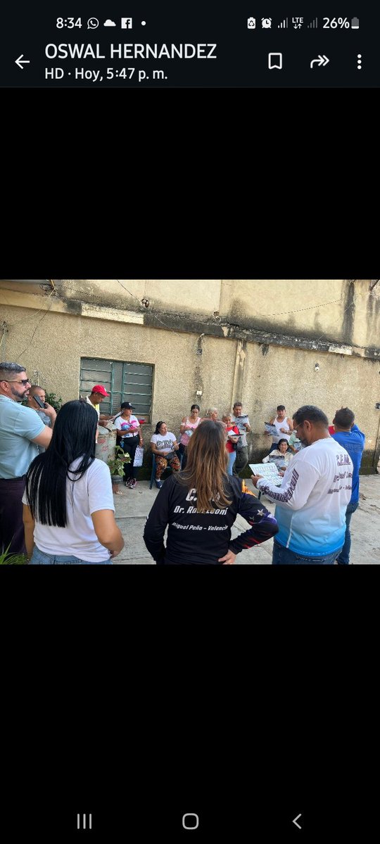 CemRaul's tweet photo. Juramentado el comandito en el sector el Socorro, Miguel Peña "Edmundo para todo el mundo" https://t.co/p2B4r12nwd