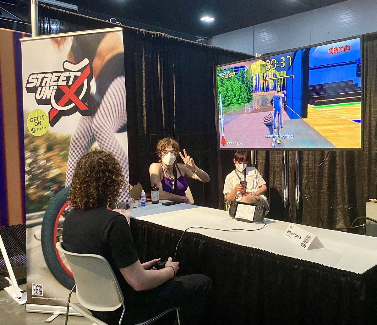 IAAlberta's tweet photo. Have you tried @StreetUniX at @KDaysyeg yet? The talented @daffodildil all the way from Vancouver is an extreme unicyclist in real life! If you’re a fan of skate games, you’ll love the uniqueness of hitting tricks on one wheel 😎 

#GDX2024 #IndieGames #IndieDevs https://t.co/XaJvvxqHii