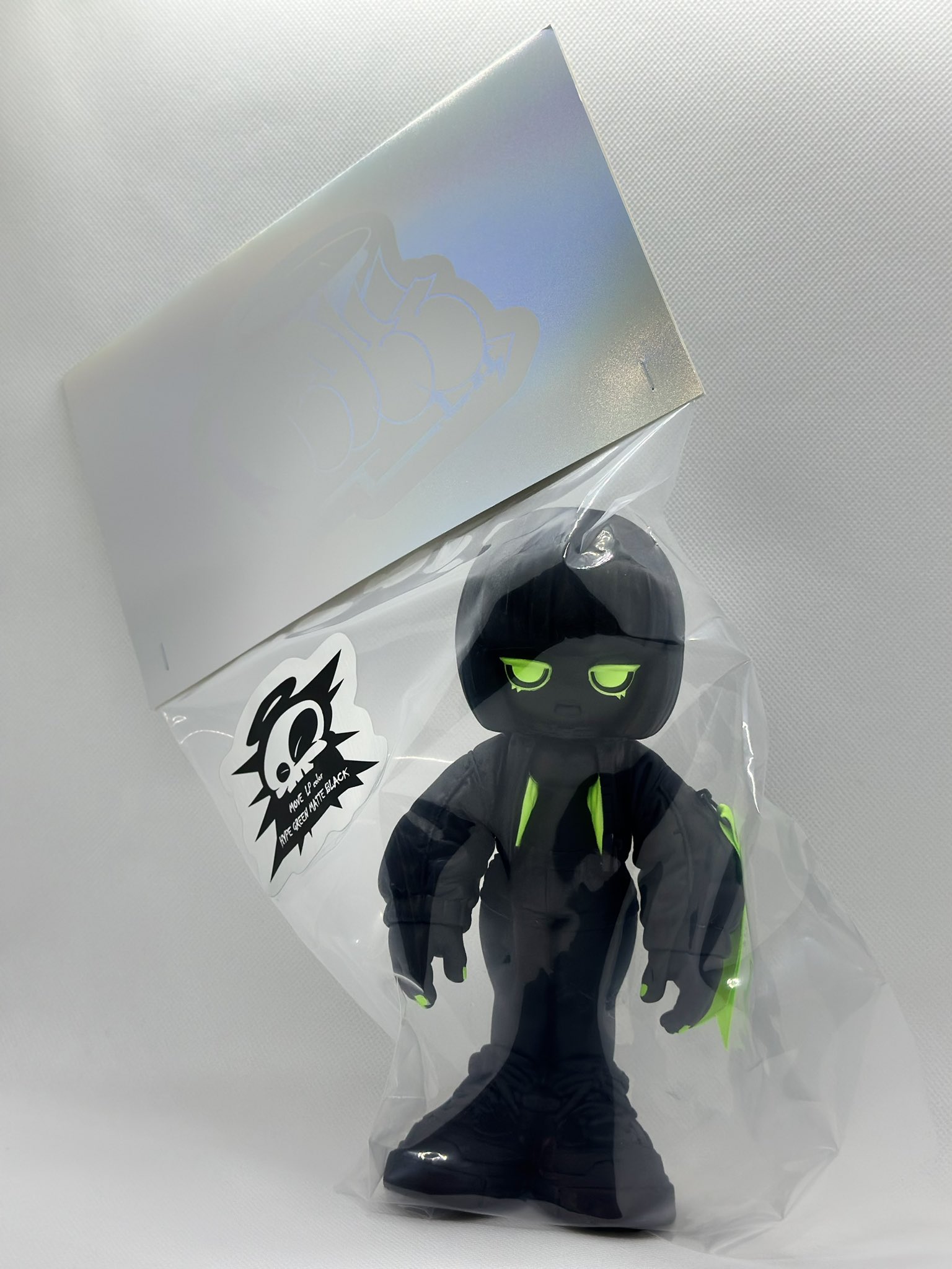 MOVE LP color HYPE GREEN MATTE BLACK
