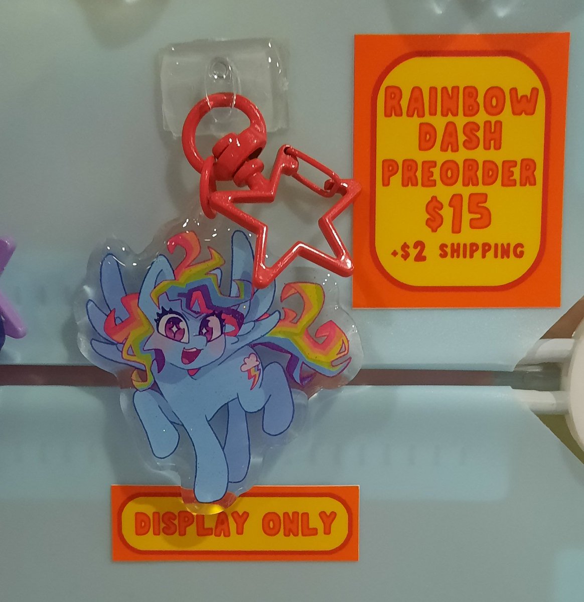 I somehow managed to order 1 rainbow dash for this con bc my brain is huge so uhhhhh wanna preorder her? 😭