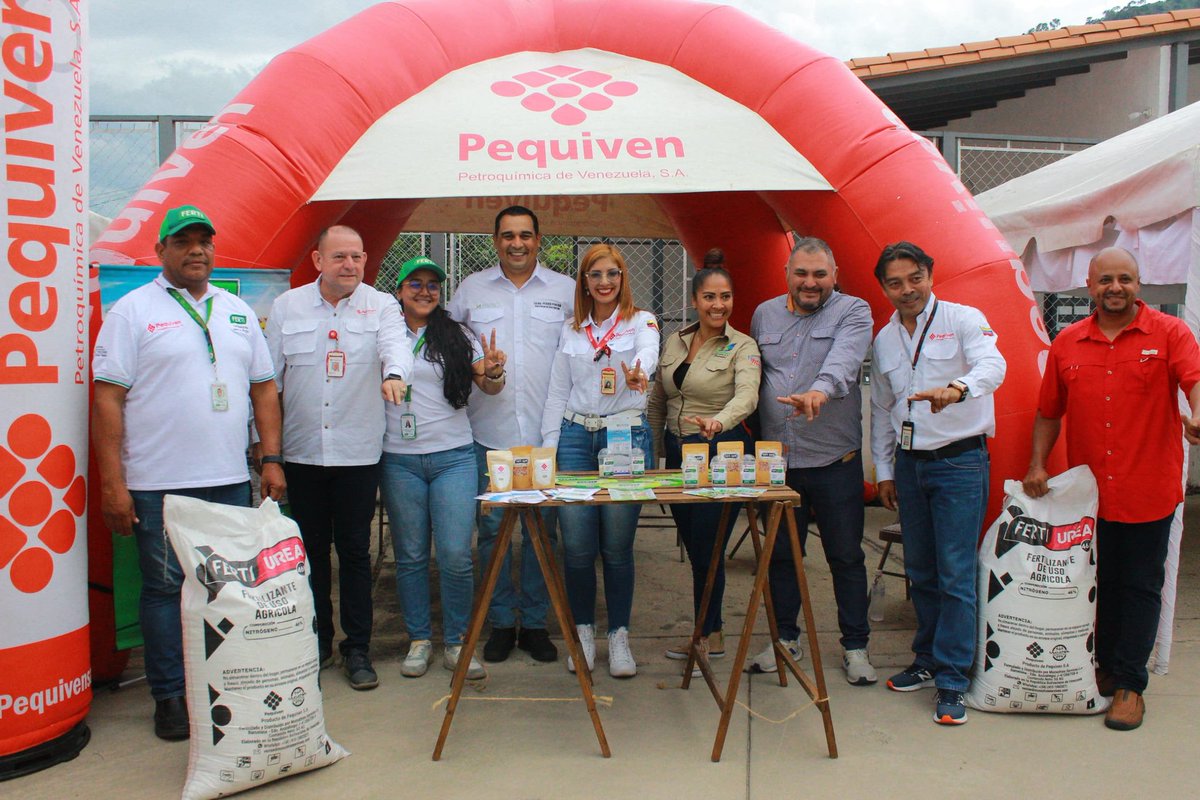 Sofi_256lp's tweet image. #19Jul || La gobernación de Mérida estuvo presente en la Feria Internacional del Café Santa Cruz de Mora 2024, visibilizando los grandes avances de la caficultura merideña.

#PuebloVictorioso