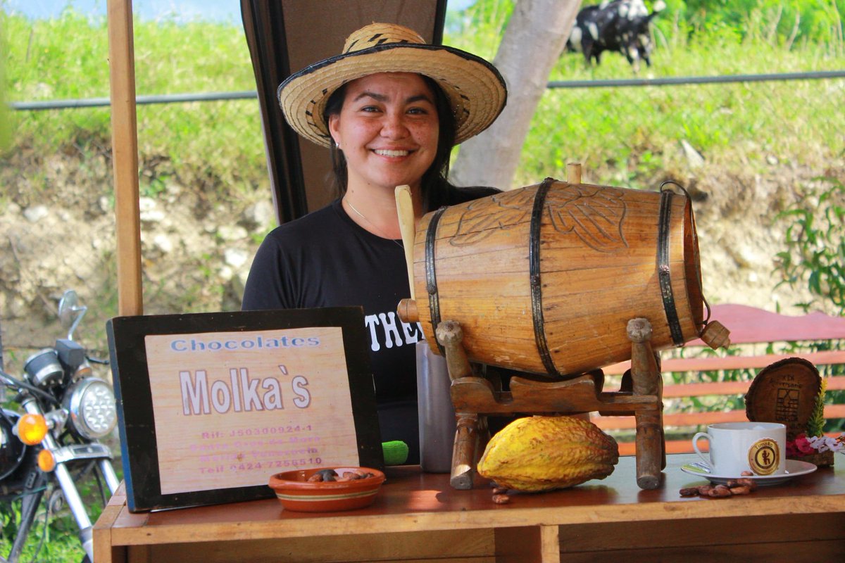 Sofi_256lp's tweet image. #19Jul || La gobernación de Mérida estuvo presente en la Feria Internacional del Café Santa Cruz de Mora 2024, visibilizando los grandes avances de la caficultura merideña.

#PuebloVictorioso