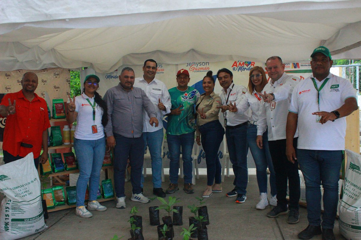 Sofi_256lp's tweet image. #19Jul || La gobernación de Mérida estuvo presente en la Feria Internacional del Café Santa Cruz de Mora 2024, visibilizando los grandes avances de la caficultura merideña.

#PuebloVictorioso