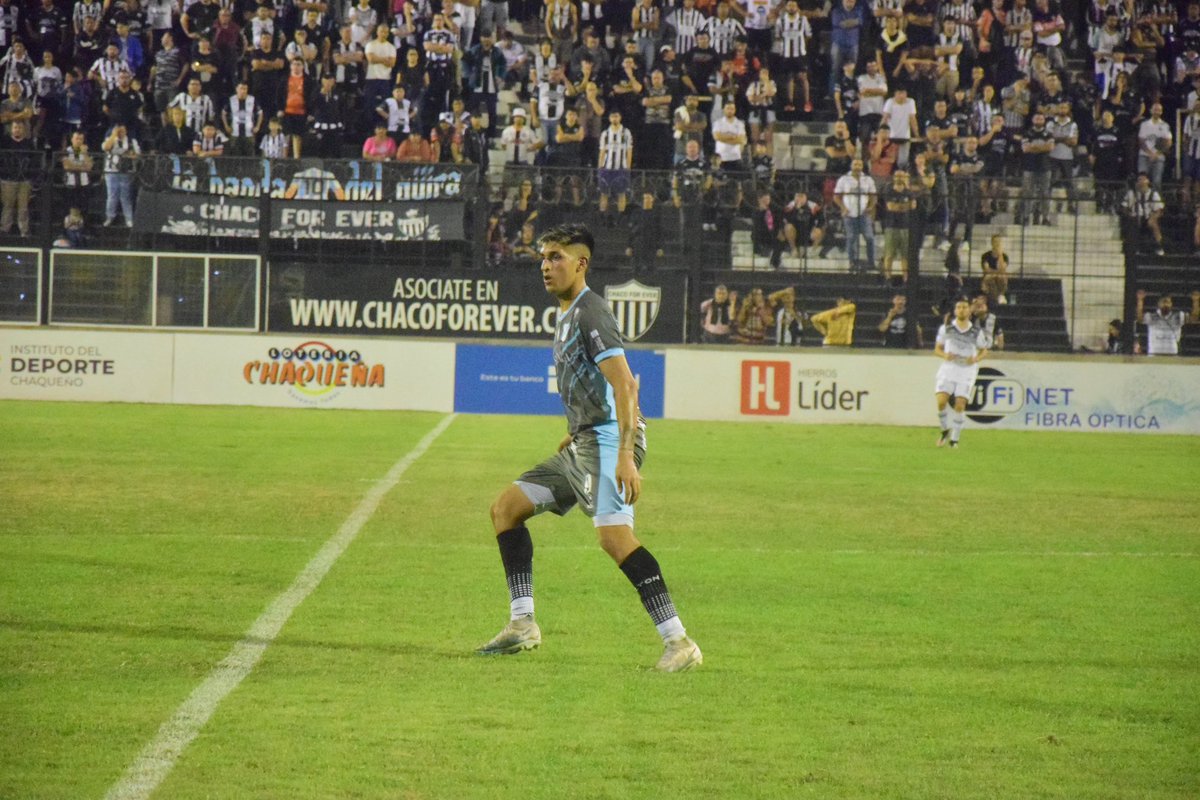 showdetemperley's tweet image. ¡GANOOOOO TEMPERLEEEEEY!

 #ChacoForEver 0 - 1 #Temperley

Lo vivis por:

📻 Am 1530Khz 
💻 lavozdelsur.com.ar