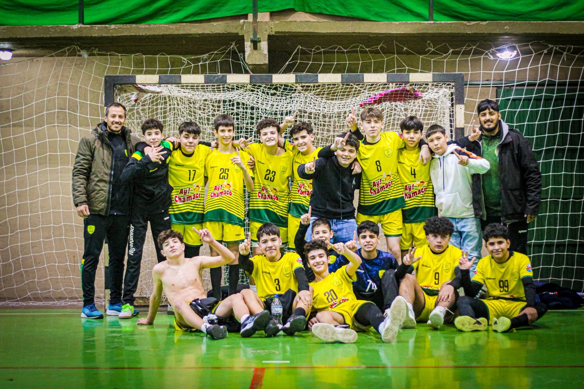 DefensaHB's tweet photo. 🔰 | ᴘᴏꜱᴛᴀʟᴇꜱ ᴅᴇ ʟᴏ ǫᴜᴇ ꜰᴜᴇ ᴇʟ ᴛᴏʀɴᴇᴏ ᴀᴘᴇʀᴛᴜʀᴀ
Nos vemos dentro de unas semanas...🦅🤾🏻♂️
#ElOrgulloDeSerDefensa🔰
#VamosDefensa 🦅 https://t.co/dm9zUEva37