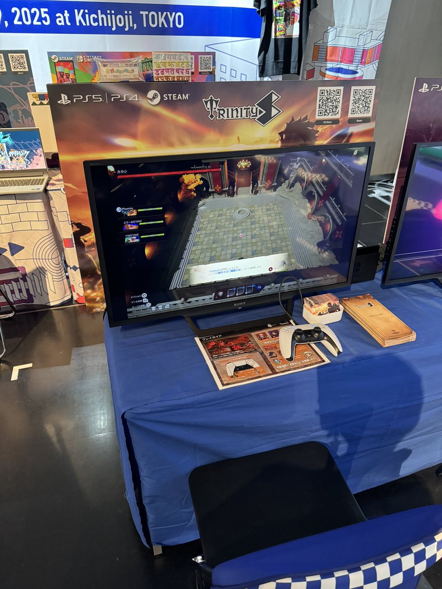 TrinitysGame's tweet image. Phoenixxさま( @Phoenixx_Inc )のブースで #TrinityS のデモを展示していただいています！Steam Deckを使った3人プレイもできるとか...👀
みなさまぜひ遊びに来てください✨
#BitSummitDrift