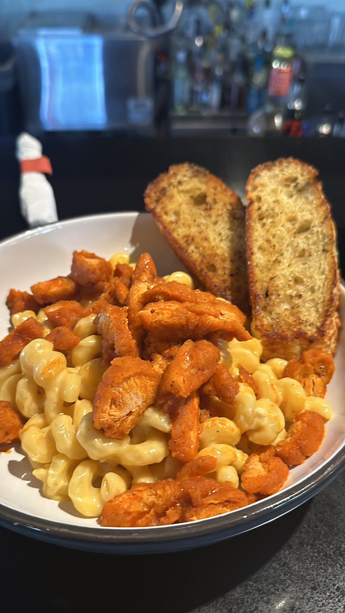Mac and Cheese Time. 😎