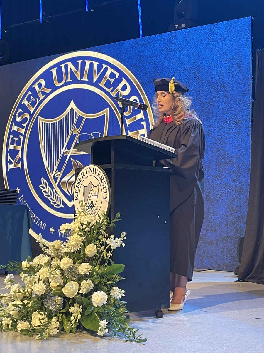 KeiserU's tweet photo. Congrats to the Keiser University Tampa class of 2024! We were honored to be joined at commencement by @MoffittNews, the recipient of our Employer Choice Award, and Rep. Karen Gonzalez Pittman
@votegonzalezp, who offered words of advice to our graduates! https://t.co/Oh9ZbVjnQS