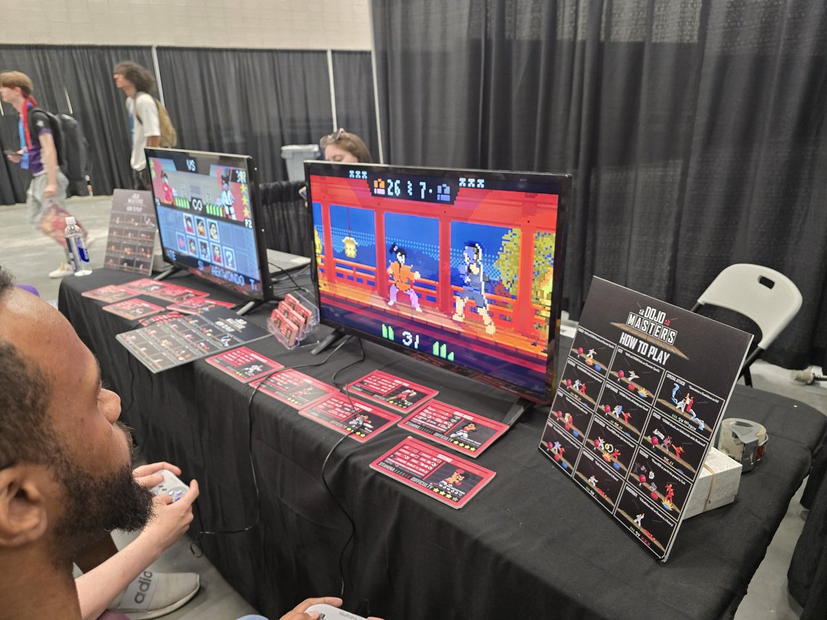 RetroEdge_Games's tweet image. Just ran some sets of #DojoMasters by @PixeledVision, and met the creators. Super fun game, simple but deep!