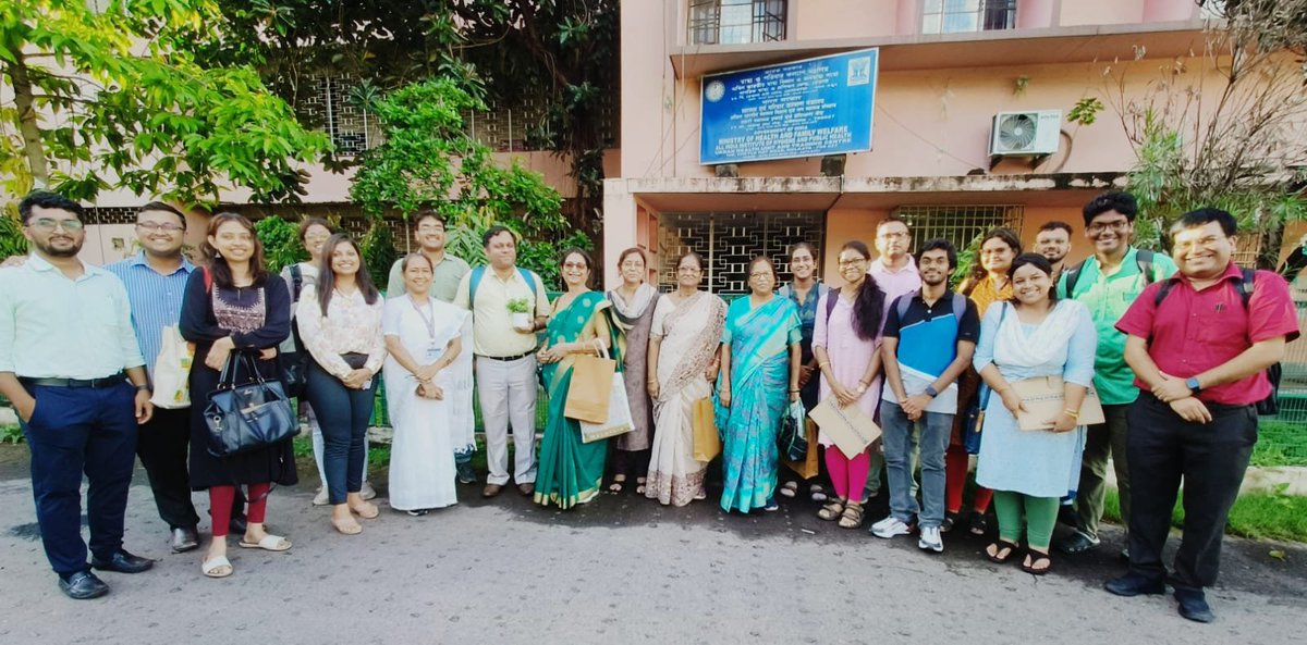 aiihphkolkata's tweet photo. The Community Based Participatory Action Research (CBPAR) Preconference Workshop (part of WB IAPSMCON 2024) was held at UHUTC, Chetla. It helped to gain hands on knowledge and insights. Techniques like Venn Diagram, Time trend, Community Maps, Fish bone diagram. https://t.co/usHpt8ESIX