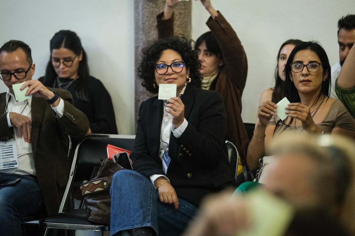 EnriqueAlfaroR's tweet photo. El Encuentro Estatal de Participación Ciudadana para la Gobernanza, que organizó @participajal, fue todo un éxito y, en muchos sentidos, es un reflejo del gran trabajo que ha hecho mi amiga @LaMagaSierra para unir a la sociedad y al Gobierno en la toma de decisiones.

En este evento se reunieron representantes de sociedad civil y sector empresarial y ya se han creado más de 50 espacios así, de participación ciudadana institucional, para fortalecer en lo colectivo la incidencia en los asuntos públicos como seguridad, salud y educación.

Todo mi reconocimiento al Mtro. @EnriqueIbarraP, a cada persona detrás de este esfuerzo y, claro, a @LaMagaSierra y a @participajal. Ejemplos sobran para poder decir que ha valido la pena luchar para construir juntas y juntos un mejor futuro.