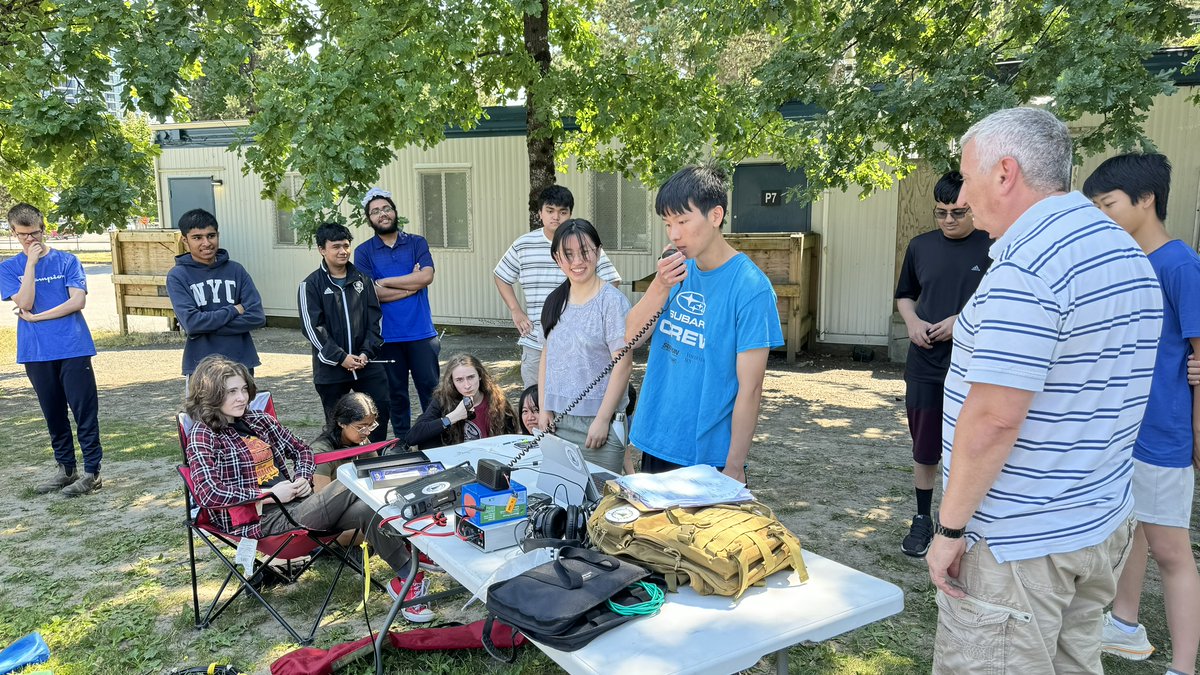 Surrey Amateur Radio tweet media