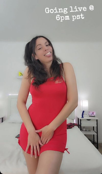 Hey guys! You should #cum watch me #live on chaturbate and help me play with my little holes  💦😝  ➡️<a href="/tag/cum"class="tags">#cum</a><a href="/tag/live"class="tags">#live</a>