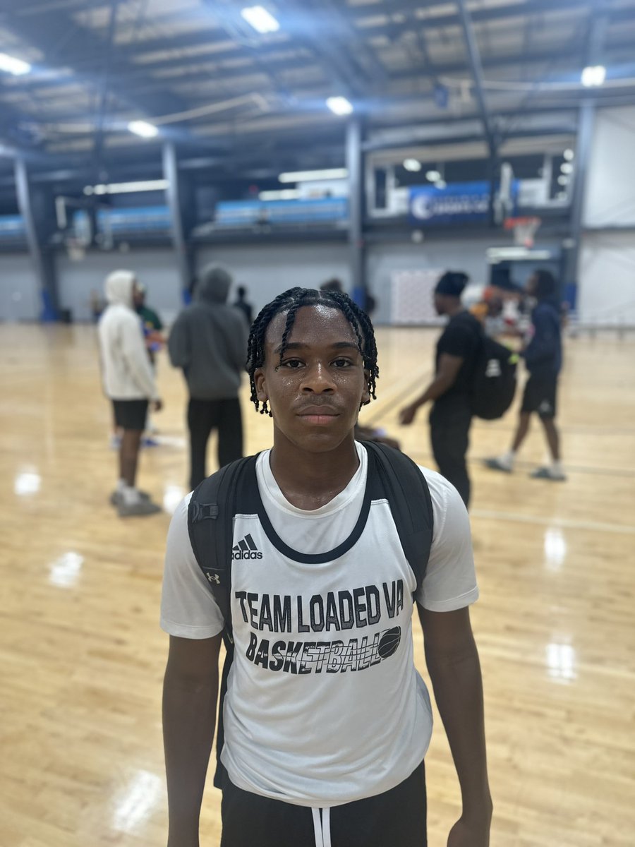 Team Loaded 757 HGSL picked up a 20 point win over MeanStreets Blue National 17u. Cam Walters finished his night with a 29 point performance, scoring from all three levels. Walters was a nightmare to for opposing defenders because of his quickness and shot making ability.