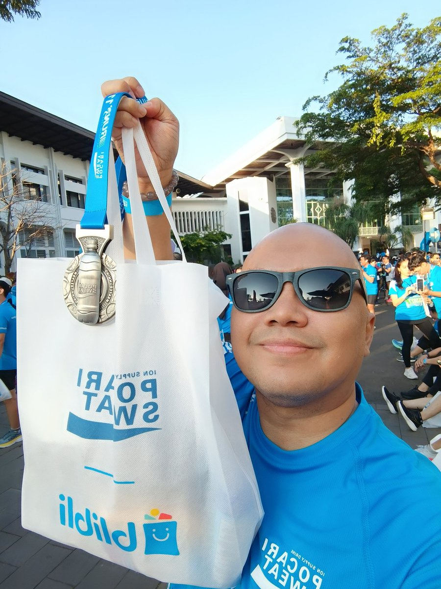 MrPohan_'s tweet photo. Secuil keriaan pagi tadi #pocarirunbandung #saferunning #5k semoga thn ini bs war tiket yg 10K or bahkan 21k https://t.co/iTwBjn2Wh2
