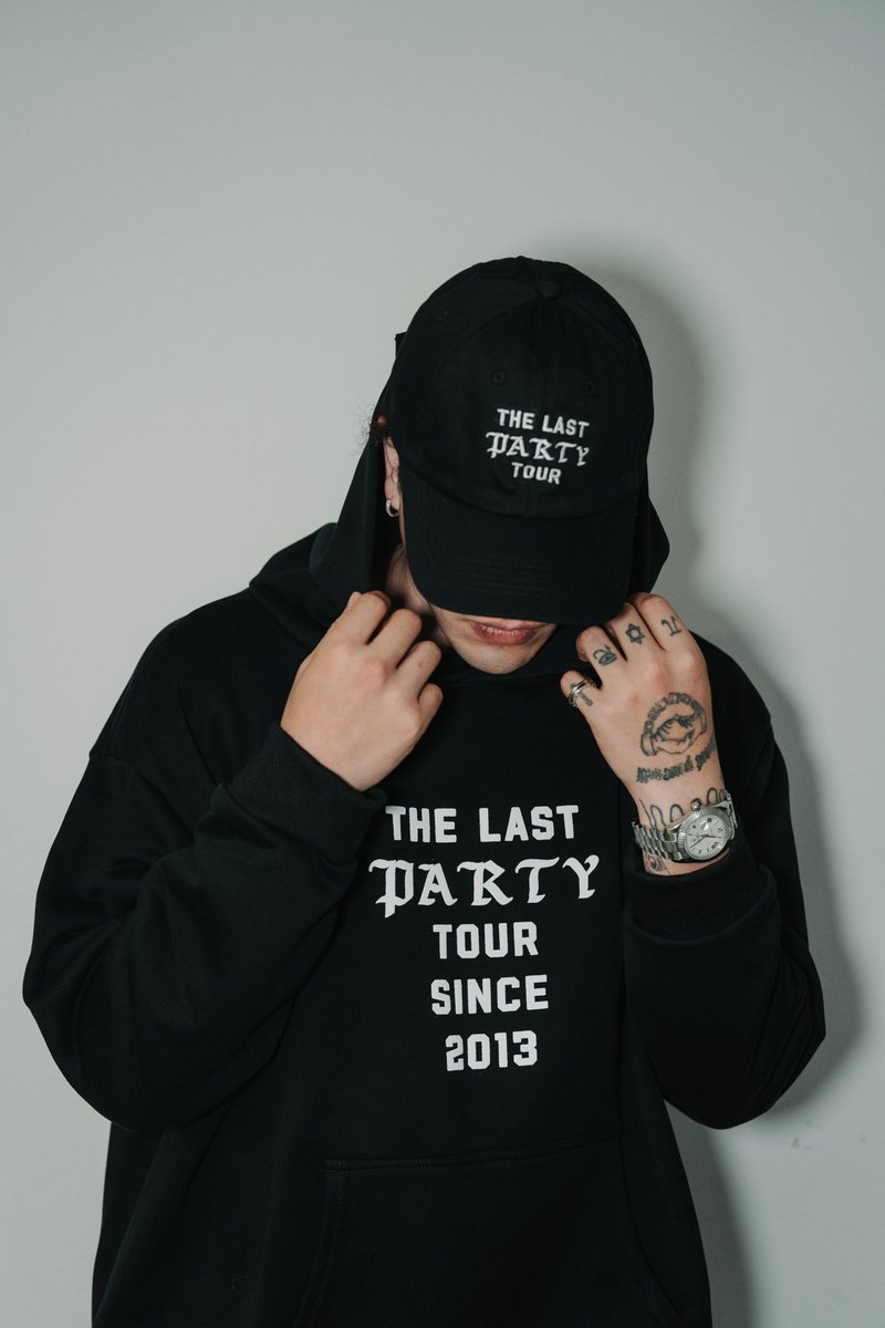CD9's tweet photo. LA MERCH OFICIAL CONMEMORATIVA DEL "THE LAST PARTY TOUR" ESTÁ A LA VENTA DENTRO DE LAS INSTALACIONES DE LA ARENA CDMX @ArenaCdMexico - NO ACEPTEN IMITACIONES https://t.co/3C1F7dYMMH