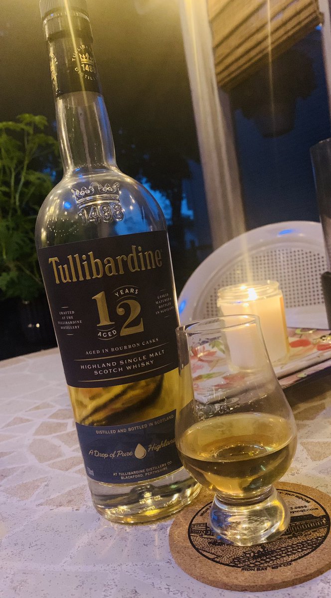 Final dram on another beautiful Great Lakes eve…<a href="/Tullidistillery/">Tullibardine Whisky</a> does it right without the fanfare. #flange #greatlakes