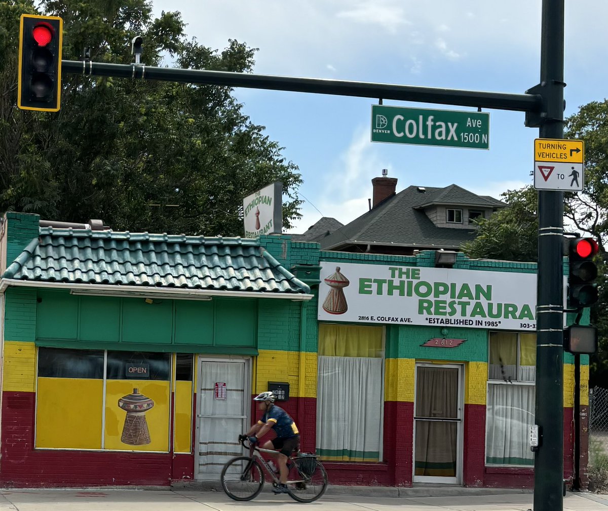 SageFrancis's tweet photo. I was eyeing this spot for dinner. @Storm_Davis wasn’t too into the idea of eating with his hands. So we went with Mexican and he ate tacos. With his hands. #StrangeFamousFriday in Denver. https://t.co/i0e8Ur9PHf