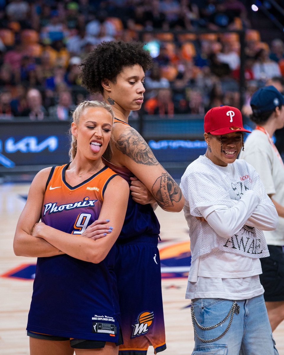 this the hardest photo of the weekend thus far.