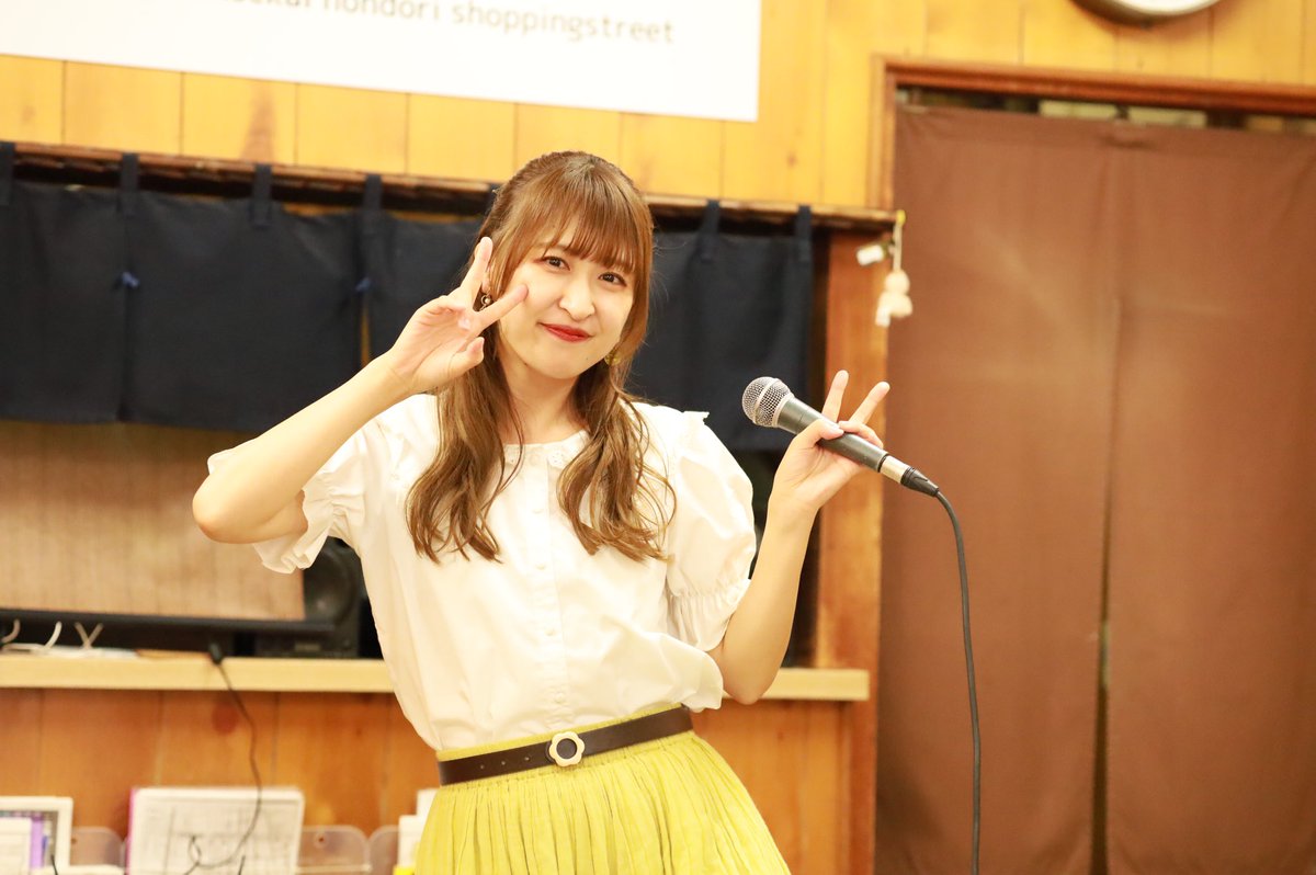 mutimuti_3239's tweet photo. 7/13(土)
真夏のスペシャルミニライブ

りおにゃん
@tamanegihidari 
#谷川里桜菜
#りおみつちゃんねる
#左玉ねぎ https://t.co/h2M6yKvYvg