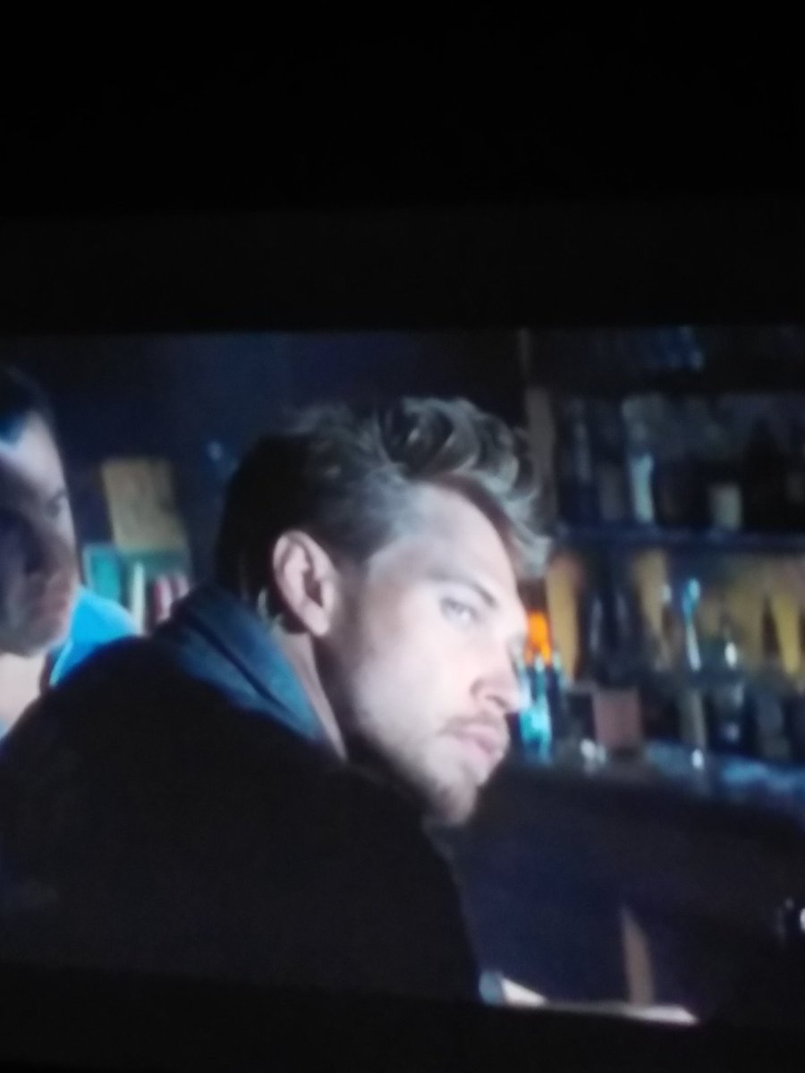 maxdil's tweet image. What can I say about this wonderful movie #thebikeriders, I really liked it, especially the awesome cast, especially @austinbutler Was fantastic in his role as Benny. It's great to see him in a different role. 🙏❤️