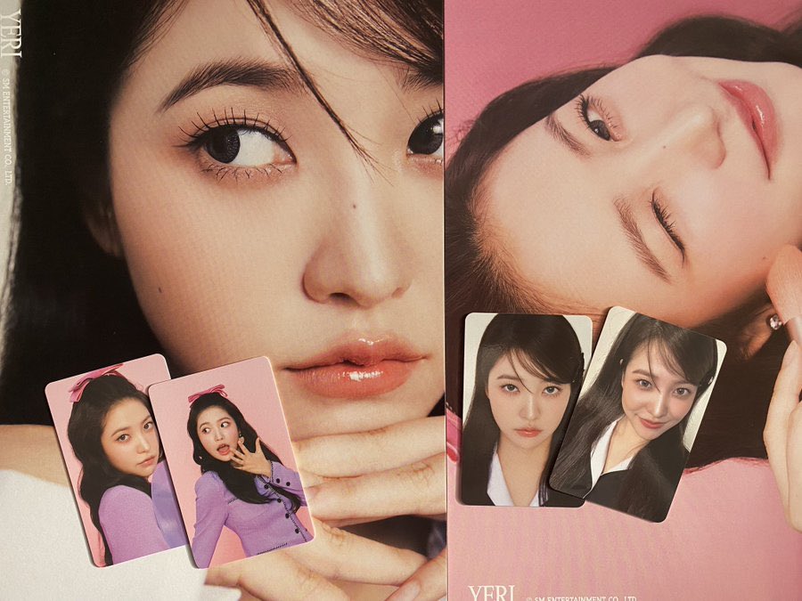 cupidscart's tweet photo. wts lfb rv ph ★ #cupidsales 

red velvet season's greetings 2024 

yeri set (selfie photocard, concept photocards, withmuu pob &amp; a4 posters) 

₱250/set

rcbyt! https://t.co/a67I1NazuL
clean &amp; onhand
sold only as a set

dm only if sure buyer! https://t.co/VK847IRPDY