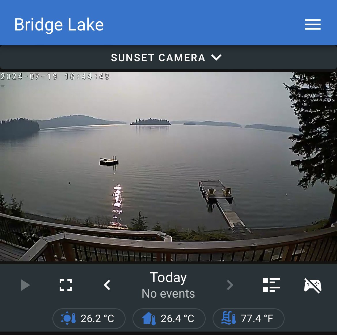Weatherbridge's tweet photo. The smoke has settled in over Bridge Lake. 
#shetlandcreekfire
#cariboo
#100milehouse
#ShareYourWeather https://t.co/U2KS5lownb