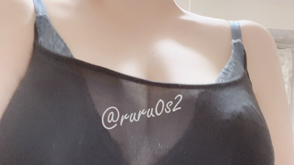 ruru0s2's tweet photo. おはよー！
昨日しょ女を奪ってくれた人どうもありがとう♡笑
暑くてこんな感じ♡
ブラ取ったろか？笑 https://t.co/aW7A6tWPMM