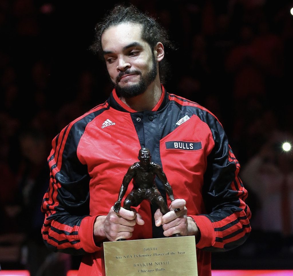 ZarkTweets's tweet photo. Joakim Noah’s 2013-14 season:

- 12.6 PPG, 11.3 REB, 5.4 AST, 1.5 BLK, 1.2 STL, 48 FG%
- 4th in MVP voting
- Won 2014 DPOY
- 4 triple-doubles
- Bulls record: 48-34 (4th seed)
- Anchored the Bulls 2nd ranked defense (97.8 DEFRTG) https://t.co/jZmLb5Clqu
